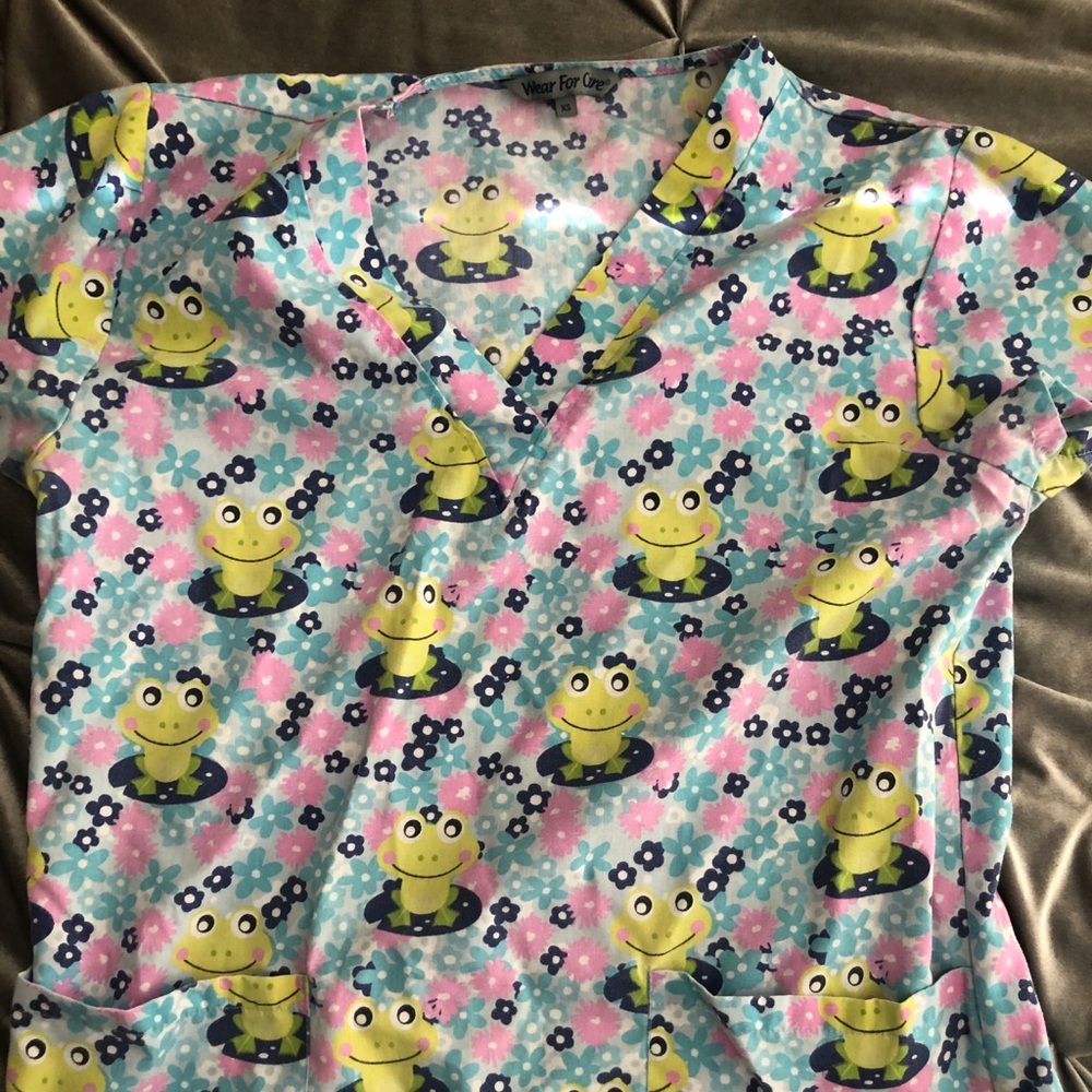 Scrub Top